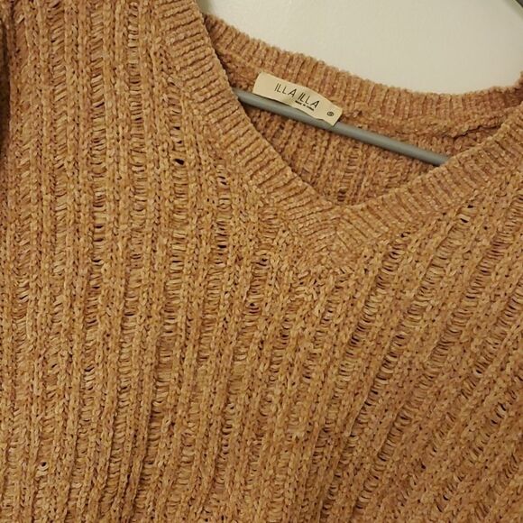Gold Knit Cropped Sweater - Picture 2 of 2